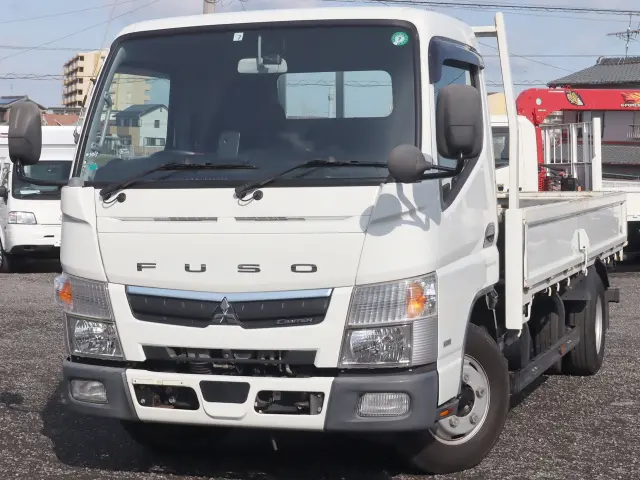 三菱 キャンター 2RG-FEA20(2WD)の写真1