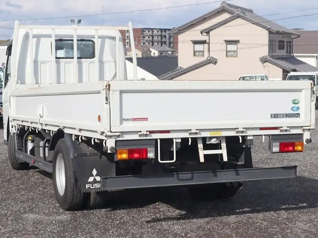 三菱 キャンター 2RG-FEA20(2WD)の写真2