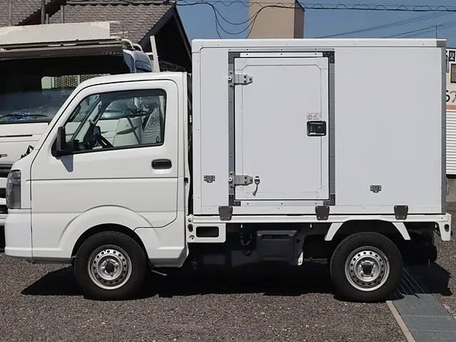 スズキ キャリイ 3BD-DA16T(2WD)の写真9