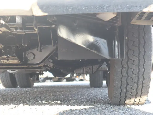 三菱 キャンター TPG-FBA20(2WD)の写真24