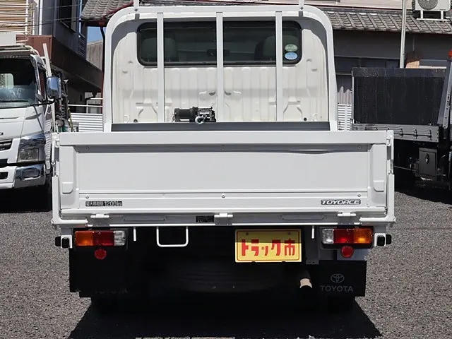 トヨタ トヨエース QDF-KDY231(2WD)の写真6