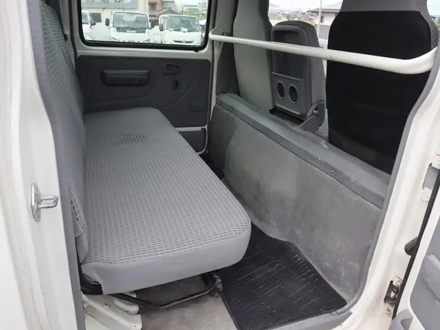 トヨタ トヨエース QDF-KDY231(2WD)の写真34