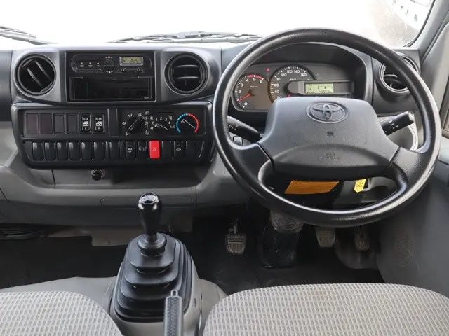 トヨタ トヨエース QDF-KDY231(2WD)の写真38