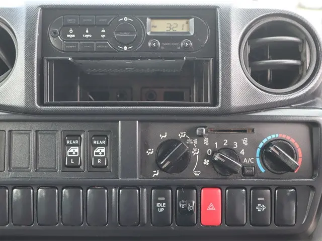 トヨタ トヨエース QDF-KDY231(2WD)の写真41