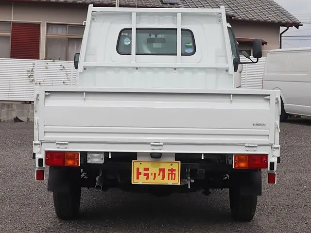 トヨタ ライトエーストラック DBF-S402U(2WD)の写真6