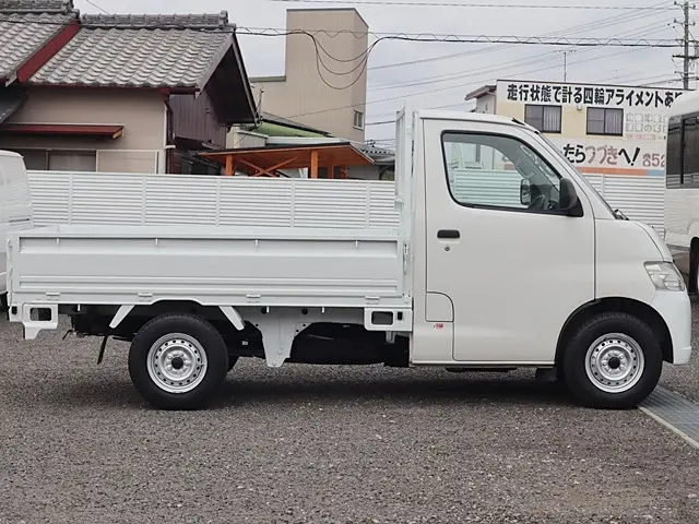 トヨタ ライトエーストラック DBF-S402U(2WD)の写真8