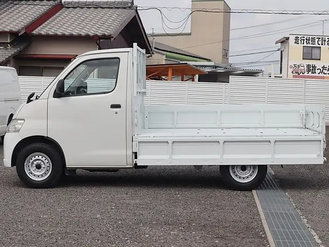 トヨタ ライトエーストラック DBF-S402U(2WD)の写真13