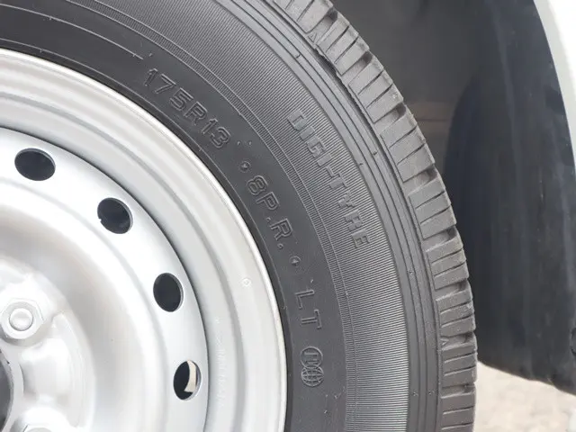 トヨタ ライトエーストラック DBF-S402U(2WD)の写真19