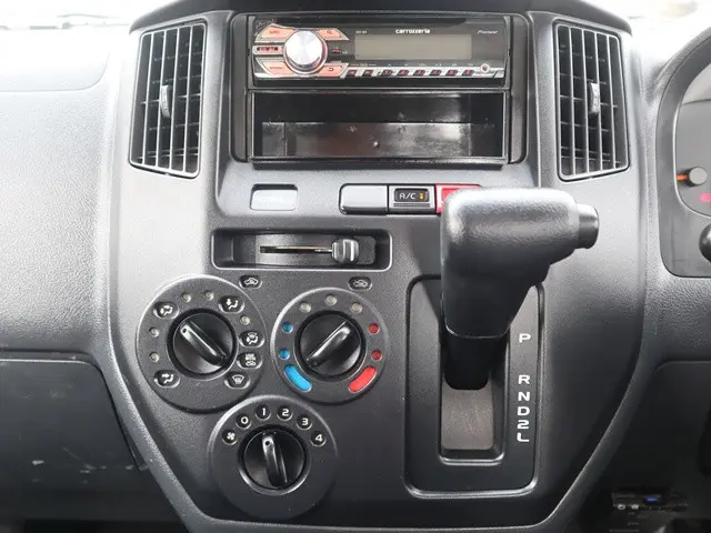 トヨタ ライトエーストラック DBF-S402U(2WD)の写真34