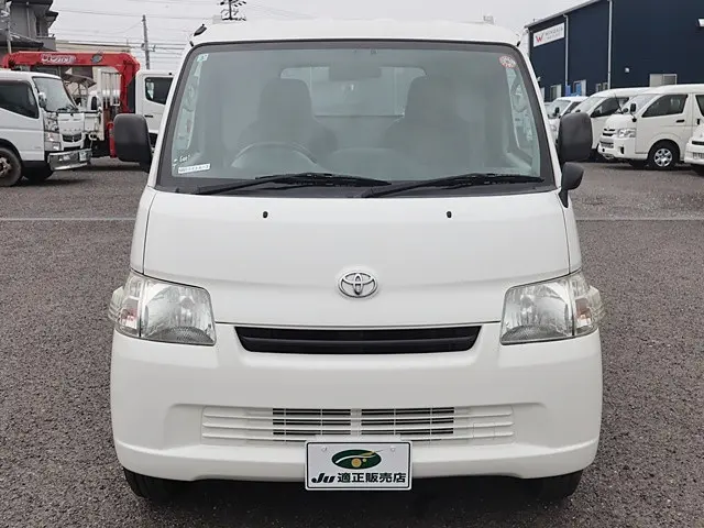 トヨタ ライトエーストラック DBF-S402U(2WD)の写真3