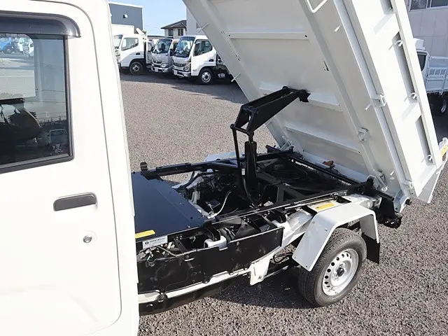 ダイハツ ハイゼットトラック EBD-S510P(4WD)の写真13