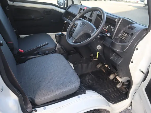 ダイハツ ハイゼットトラック EBD-S510P(4WD)の写真32