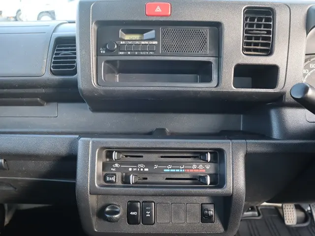 ダイハツ ハイゼットトラック EBD-S510P(4WD)の写真38