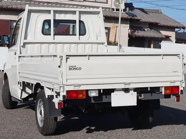 マツダ ボンゴトラック 5BF-S403F(2WD)の写真2