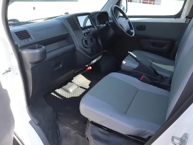 マツダ ボンゴトラック 5BF-S403F(2WD)の写真33