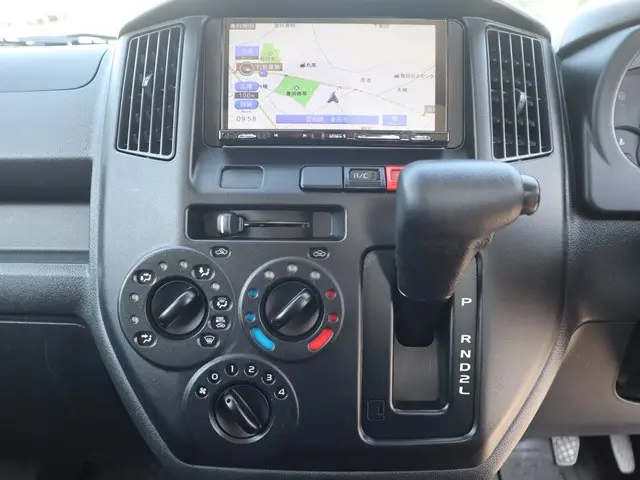 マツダ ボンゴトラック 5BF-S403F(2WD)の写真37