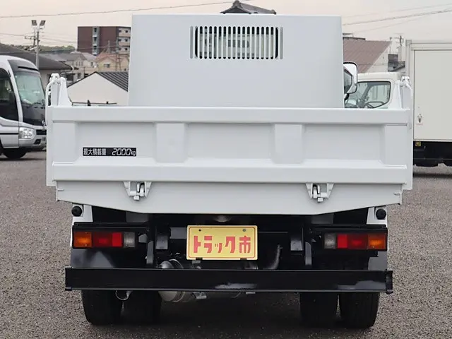 三菱 キャンター TKG-FBA30(2WD)の写真6
