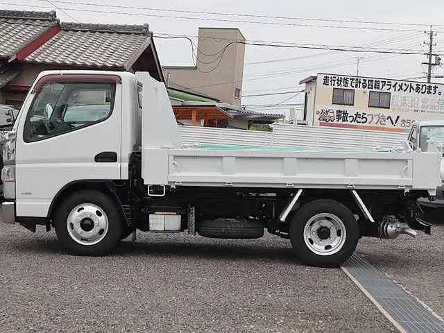 三菱 キャンター TKG-FBA30(2WD)の写真9