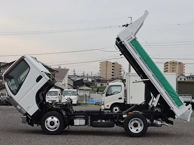 三菱 キャンター TKG-FBA30(2WD)の写真13