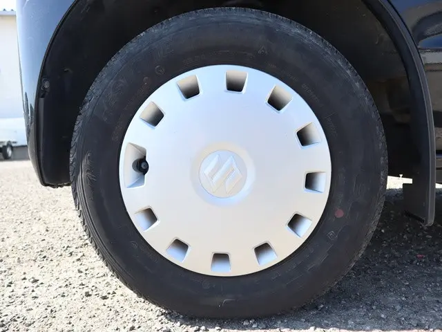 スズキ エブリイ EBD-DA17V(4WD)の写真31