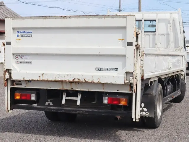 三菱 キャンター TPG-FEA20(2WD)の写真2