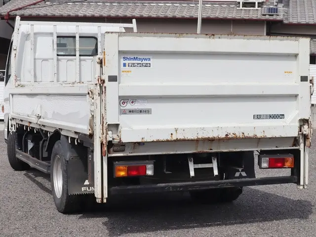 三菱 キャンター TPG-FEA20(2WD)の写真3