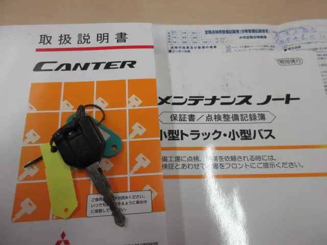 三菱 キャンター TPG-FEA20(2WD)の写真5