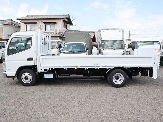 三菱 キャンター TPG-FEA20(2WD)の写真9