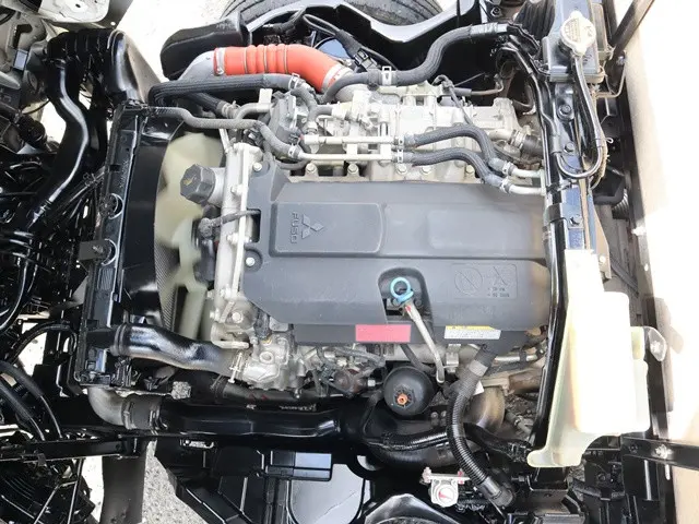 三菱 キャンター TPG-FEA20(2WD)の写真18