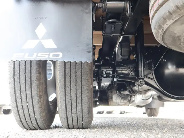 三菱 キャンター TPG-FEA20(2WD)の写真28