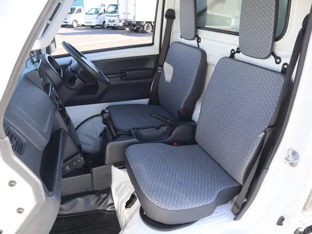 スズキ キャリイ 3BD-DA16T(2WD)の写真36