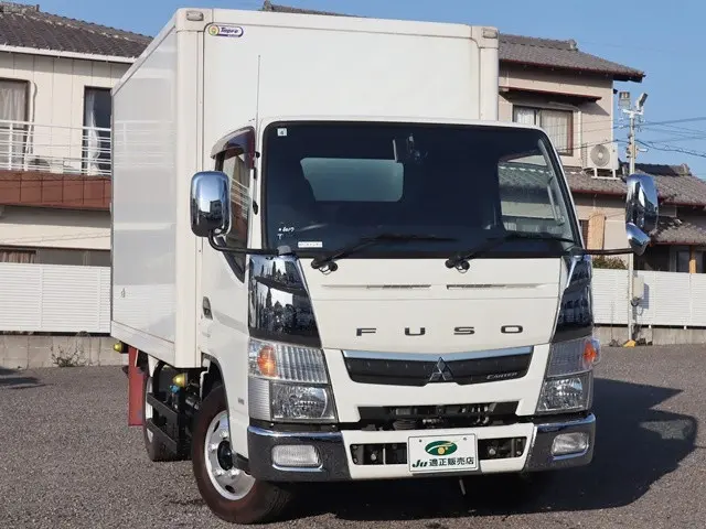 三菱 キャンター TPG-FBA50(2WD)の写真4