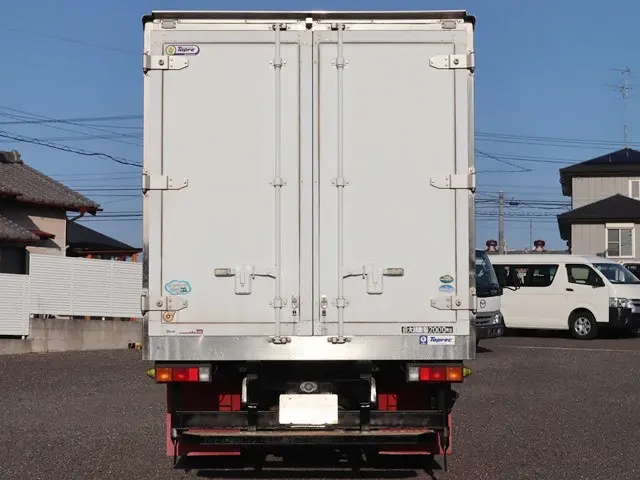三菱 キャンター TPG-FBA50(2WD)の写真6
