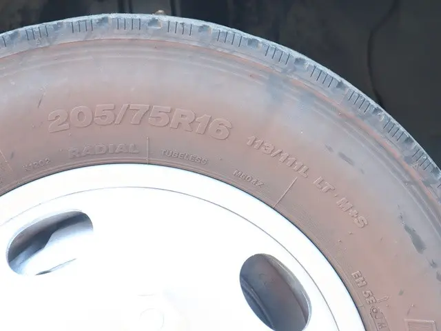 三菱 キャンター TPG-FBA50(2WD)の写真24