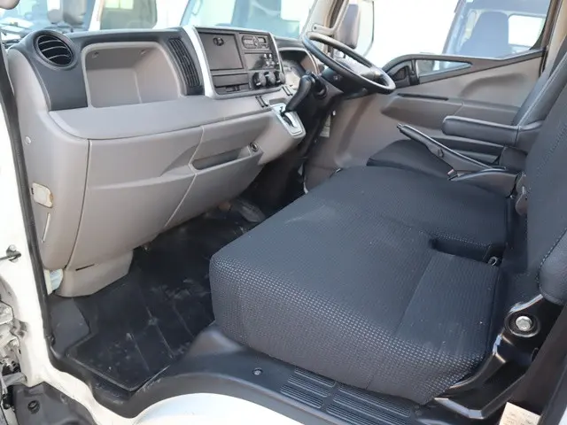 三菱 キャンター TPG-FBA50(2WD)の写真35