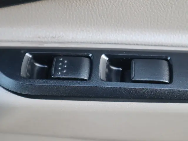 三菱 キャンター TPG-FBA50(2WD)の写真42