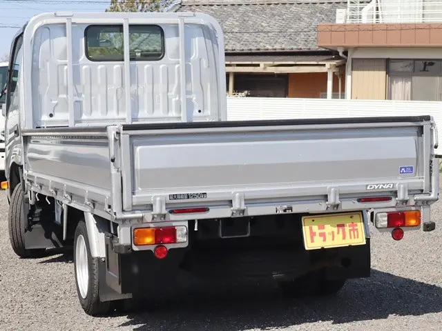 トヨタ ダイナ 3BF-TRY230(2WD)の写真7