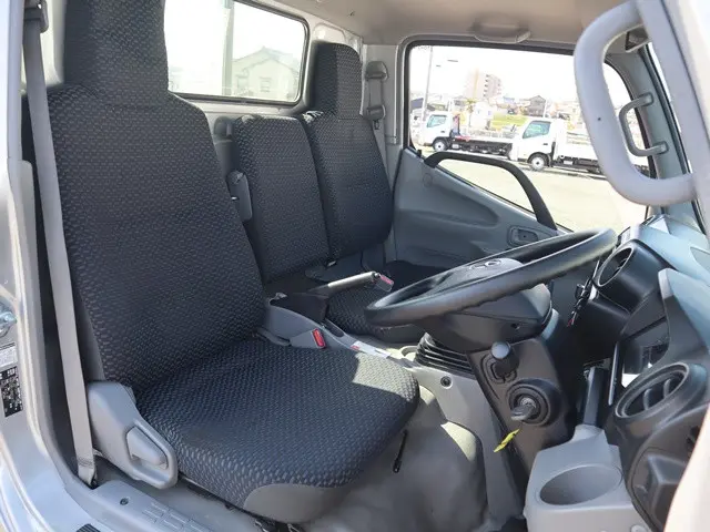 トヨタ ダイナ 3BF-TRY230(2WD)の写真30