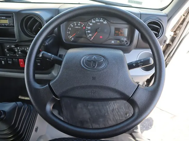 トヨタ ダイナ 3BF-TRY230(2WD)の写真33