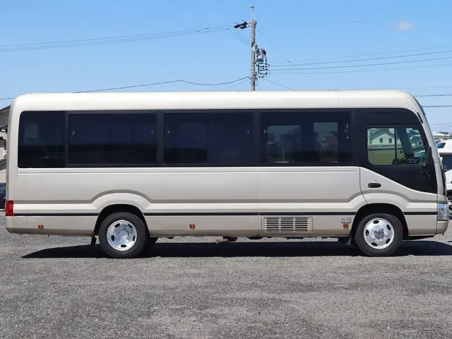 トヨタ コースター SDG-XZB70(2WD)の写真9