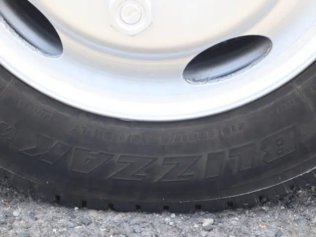 トヨタ コースター SDG-XZB70(2WD)の写真17