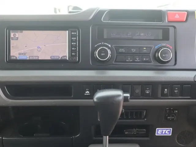 トヨタ コースター SDG-XZB70(2WD)の写真32