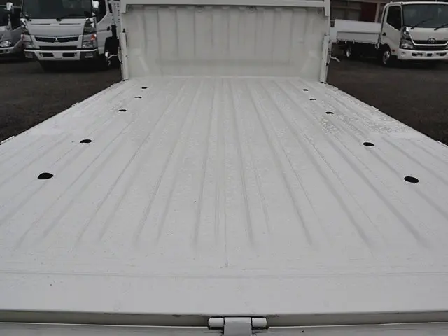 トヨタ タウンエーストラック 5BF-S403U(2WD)の写真11