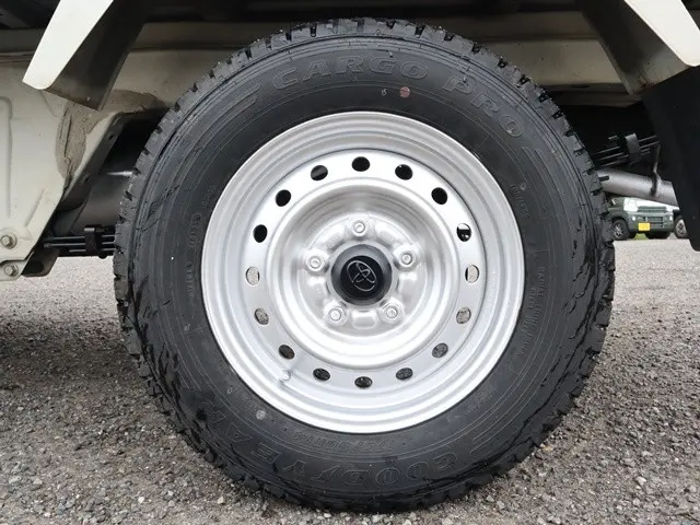 トヨタ タウンエーストラック 5BF-S403U(2WD)の写真25