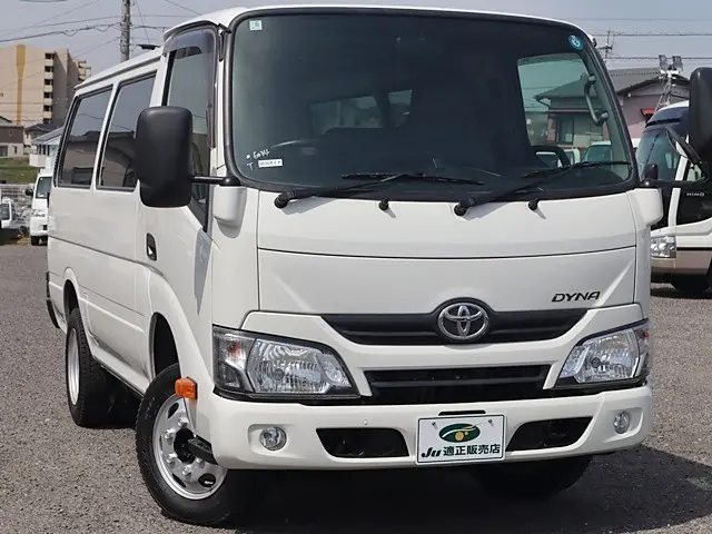 トヨタ ダイナ LDF-KDY241V(2WD)の写真4