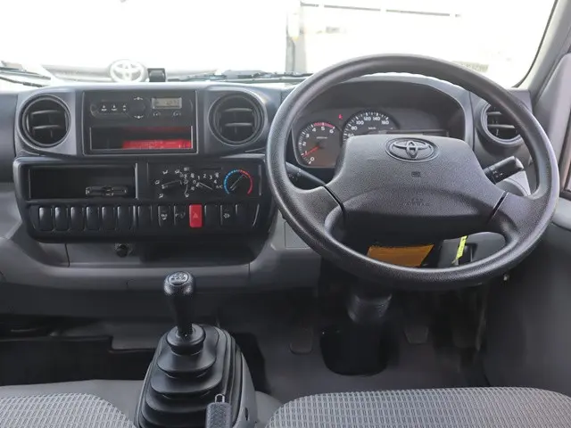 トヨタ ダイナ LDF-KDY241V(2WD)の写真33