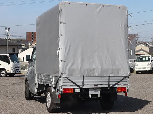 トヨタ ライトエーストラック DBF-S402U(2WD)の写真2