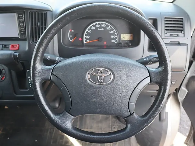 トヨタ ライトエーストラック DBF-S402U(2WD)の写真4