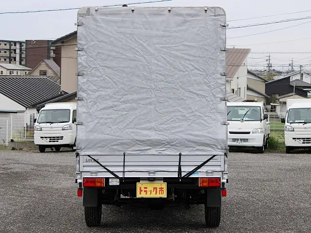 トヨタ ライトエーストラック DBF-S402U(2WD)の写真6