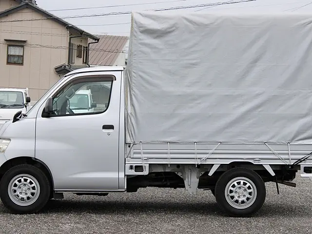 トヨタ ライトエーストラック DBF-S402U(2WD)の写真9